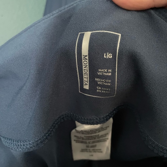 Fun navy leggings!!! - Picture 3 of 4